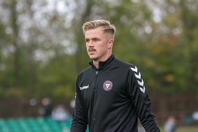 他的足球启 他的足球启